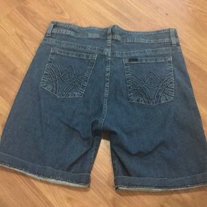 Lee midi shorts
